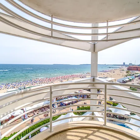 Hotel Effect Grand Victoria 4*