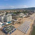 ホテル Effect Grand Victoria 4*