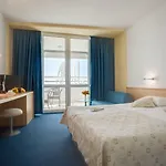 ホテル Effect Grand Victoria