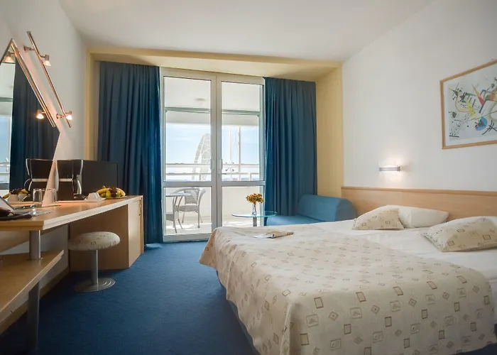 Hotel Effect Grand Victoria