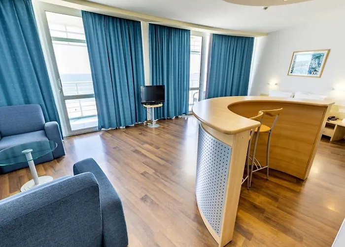 Hotel Effect Grand Victoria