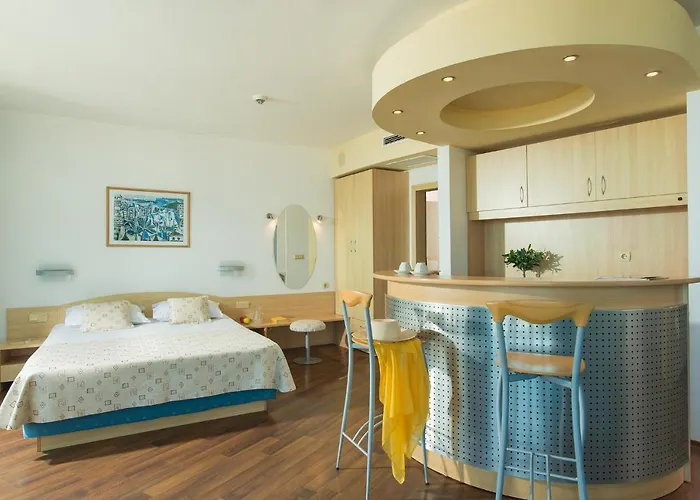 Hotel Effect Grand Victoria