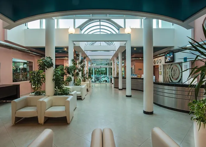 Effect Grand Victoria Отель