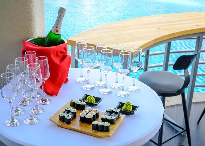 Hotel Effect Grand Victoria 4*