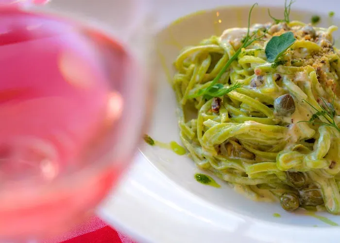 Hotel Effect Grand Victoria 4*