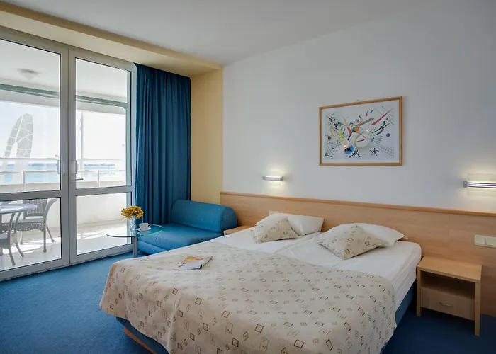 Effect Grand Victoria Отель