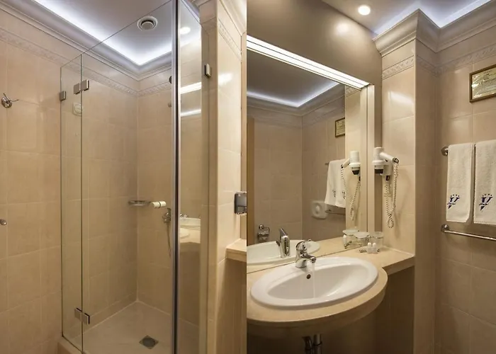 Отель Effect Grand Victoria 4*